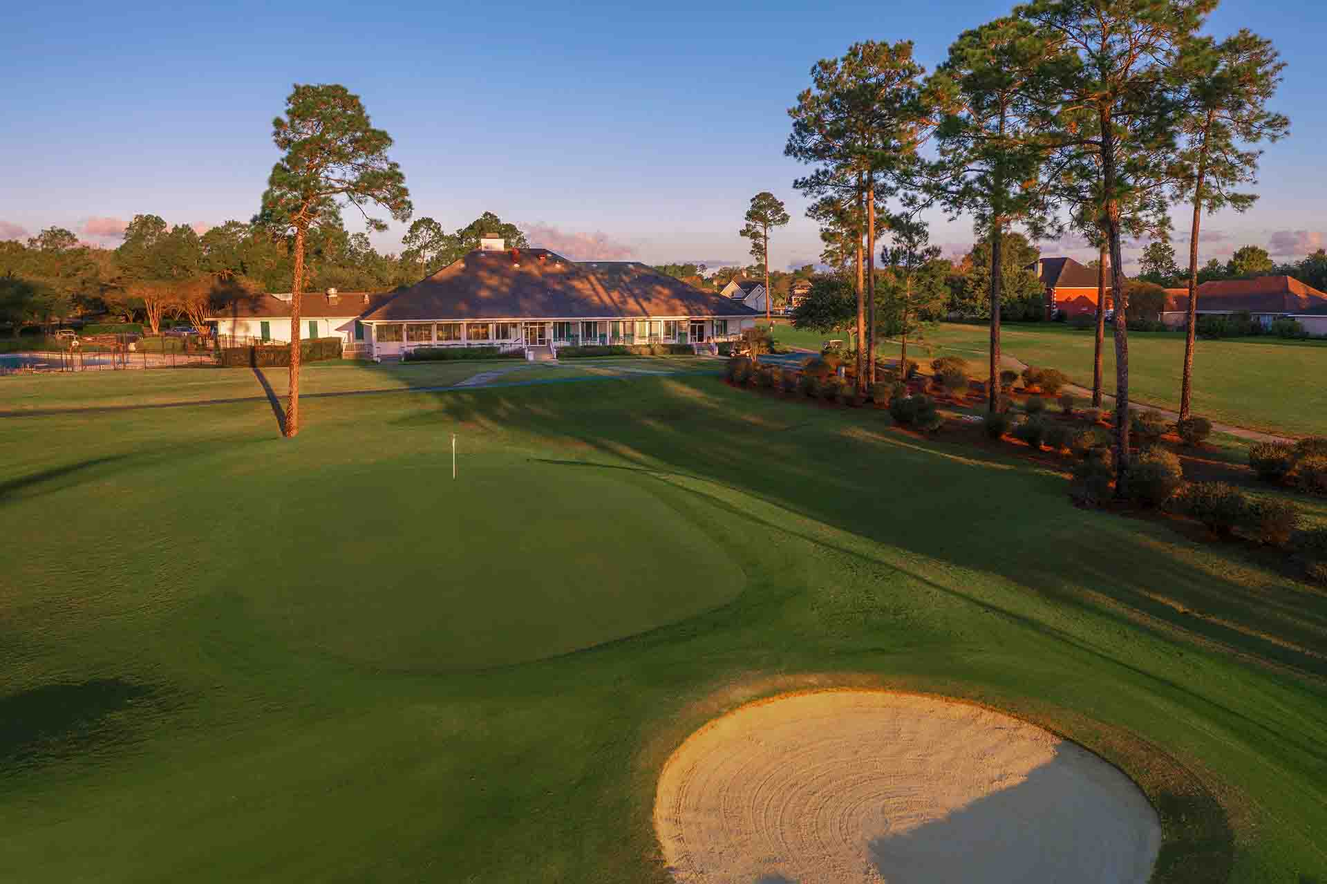 Windance course and clubhouse view